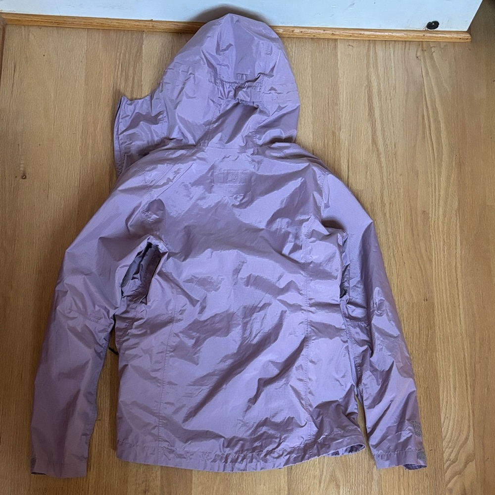 Mountain Hardwear Women's Lavender Wind and Rain Jacket XS - Picture 8 of 8